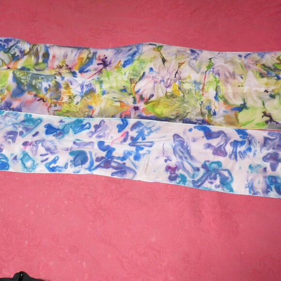 Two separate Watercolor scarves - Picture 2 of 13